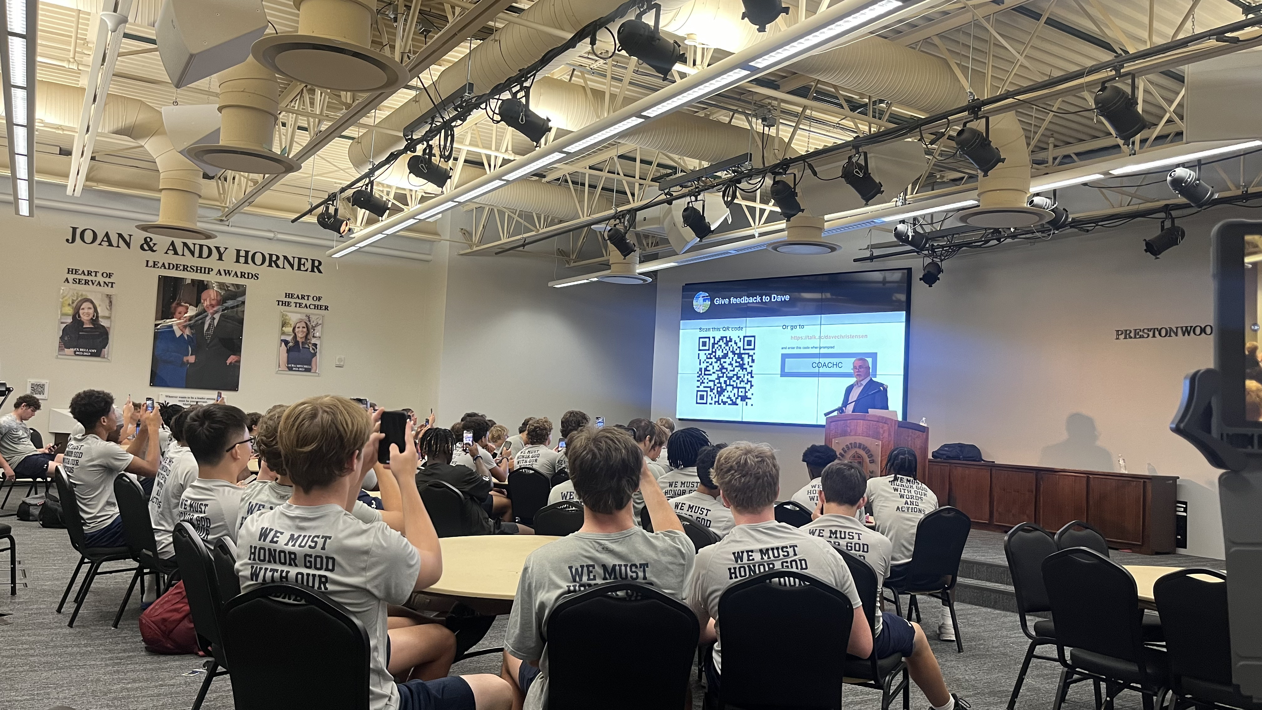 Dave Christensen leadership keynote speaker at corporate conference event 17